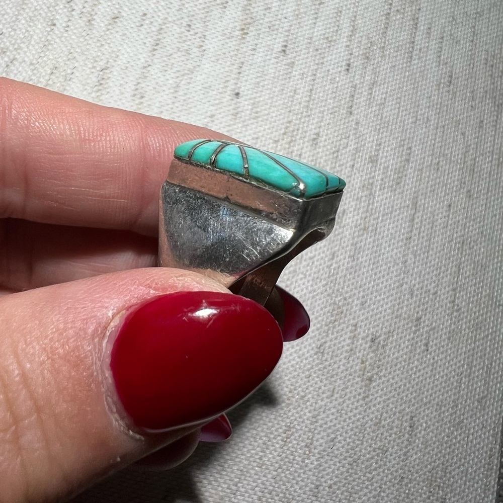 Men's Zuni Amy Quandelacy Turquoise Inlay Sunburst Sterling Silver Ring - Picture 7 of 15